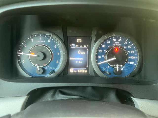 SEMINUEVOS TOYOTA Sienna a Estados en autogozo