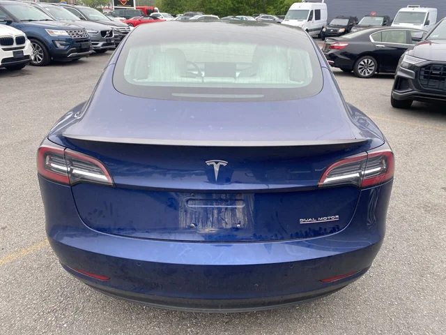 SEMINUEVOS TESLA Model 3 a Estados en autogozo