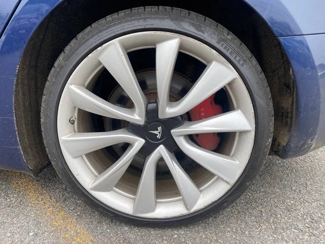 SEMINUEVOS TESLA Model 3 a Estados en autogozo