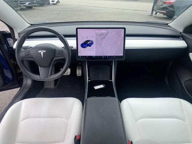 SEMINUEVOS TESLA Model 3 a Estados en autogozo