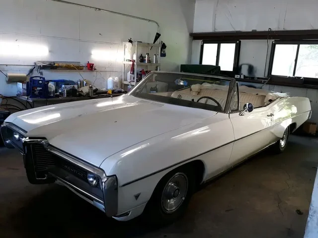 SEMINUEVOS PONTIAC Parisienne a Estados en autogozo