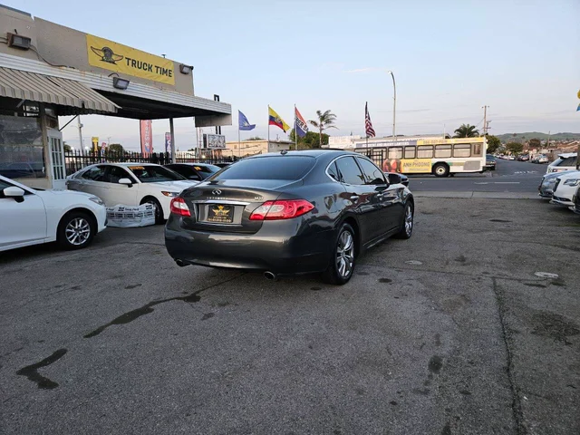 SEMINUEVOS INFINITI M37 a Estados en autogozo
