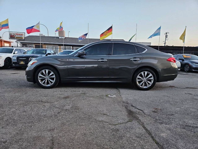 SEMINUEVOS INFINITI M37 a Estados en autogozo