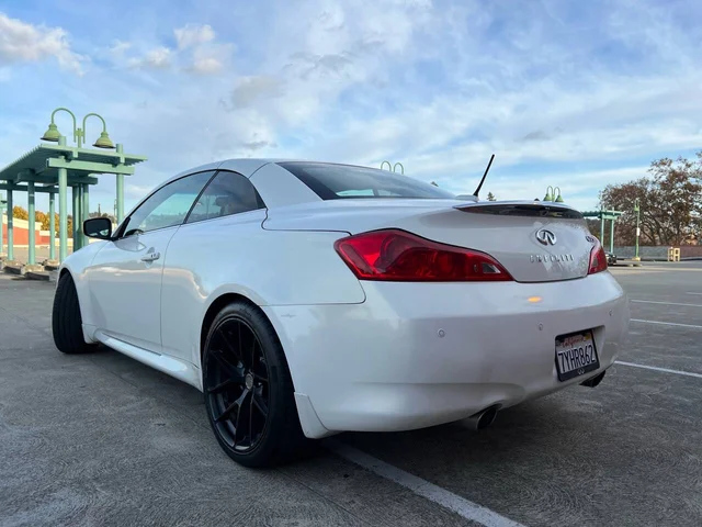 SEMINUEVOS INFINITI G37 Convertible a Estados en autogozo