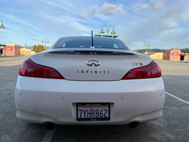 SEMINUEVOS INFINITI G37 Convertible a Estados en autogozo
