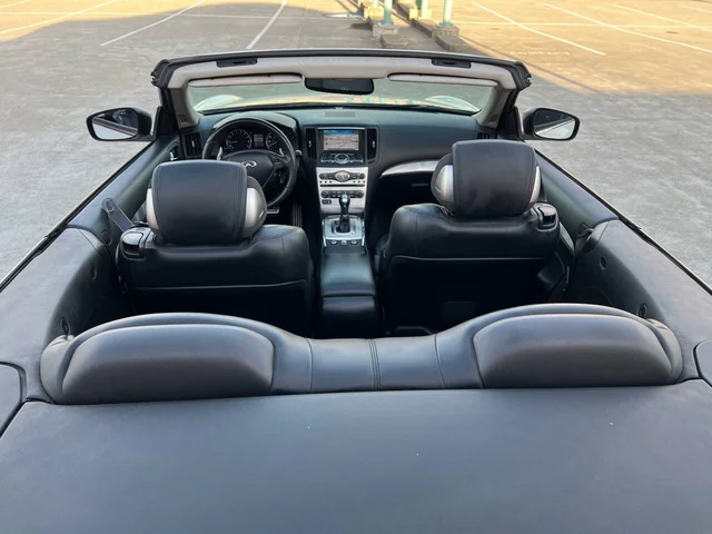 SEMINUEVOS INFINITI G37 Convertible a Estados en autogozo