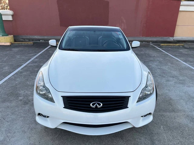 SEMINUEVOS INFINITI G37 Convertible a Estados en autogozo