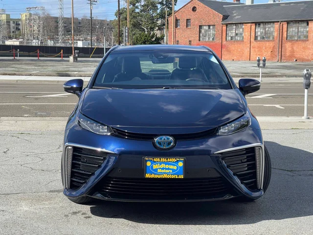 SEMINUEVOS TOYOTA Mirai a Estados en autogozo