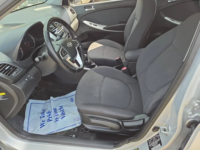 SEMINUEVOS HYUNDAI Accent a Estados en autogozo