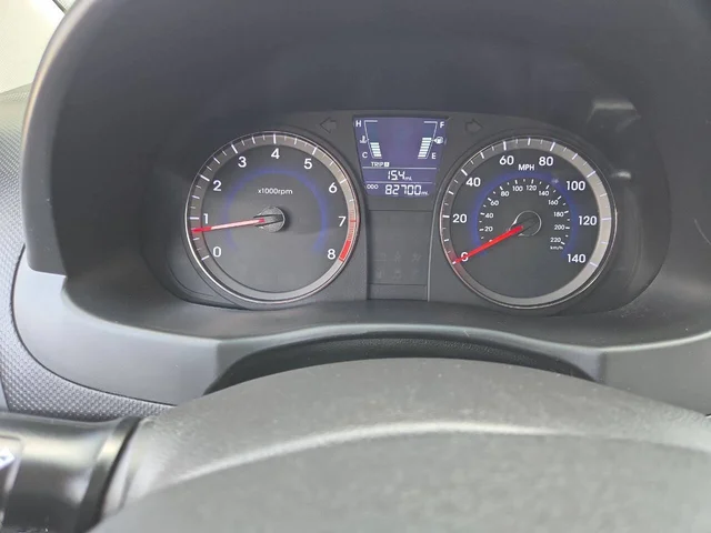 SEMINUEVOS HYUNDAI Accent a Estados en autogozo