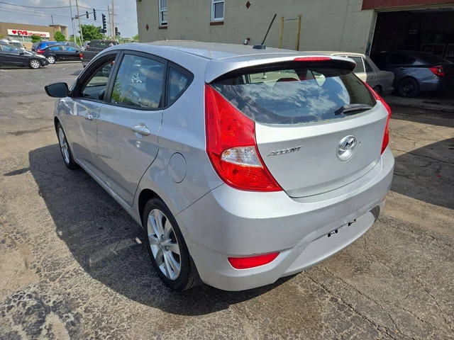 SEMINUEVOS HYUNDAI Accent a Estados en autogozo