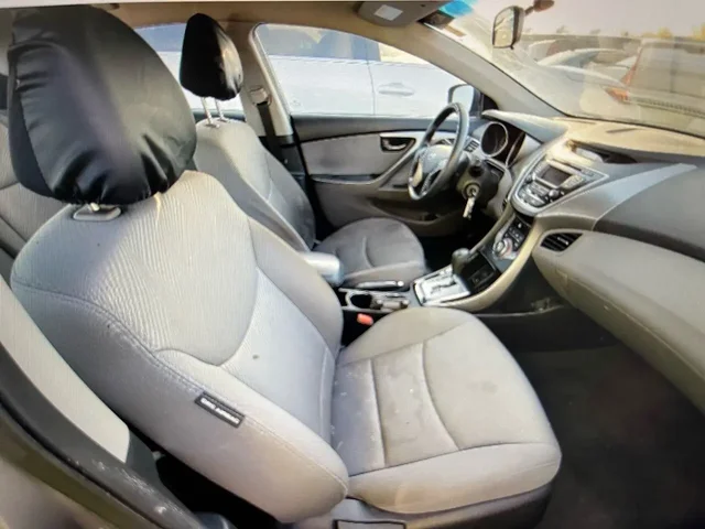 SEMINUEVOS HYUNDAI Elantra a Estados en autogozo