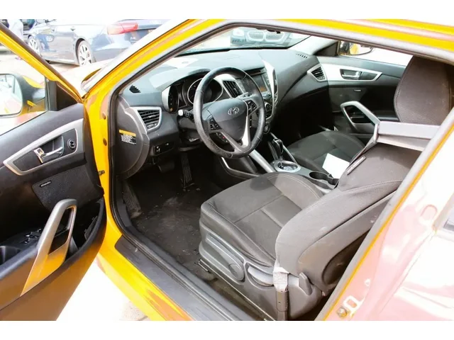SEMINUEVOS HYUNDAI Veloster a Estados en autogozo