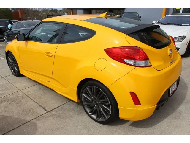 SEMINUEVOS HYUNDAI Veloster a Estados en autogozo