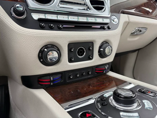 SEMINUEVOS ROLLS-ROYCE Ghost a Estados en autogozo