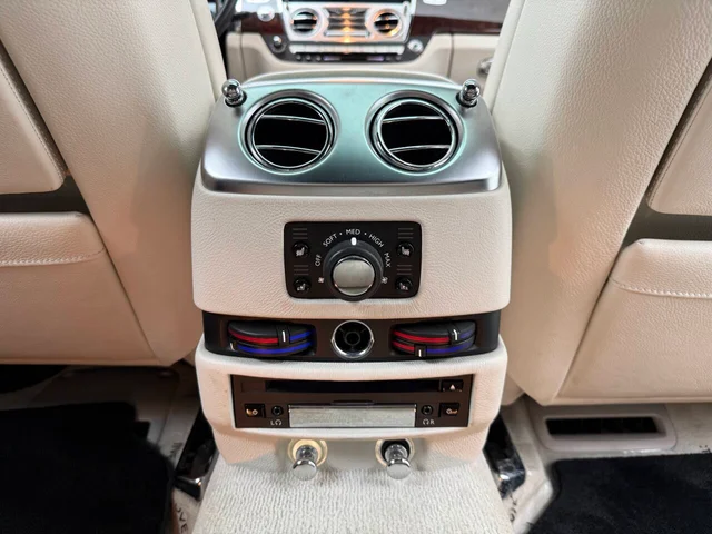 SEMINUEVOS ROLLS-ROYCE Ghost a Estados en autogozo