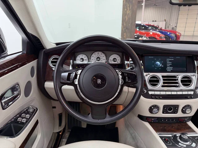 SEMINUEVOS ROLLS-ROYCE Ghost a Estados en autogozo