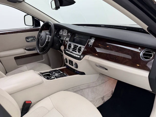 SEMINUEVOS ROLLS-ROYCE Ghost a Estados en autogozo