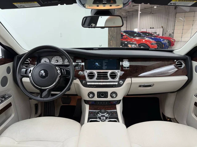 SEMINUEVOS ROLLS-ROYCE Ghost a Estados en autogozo