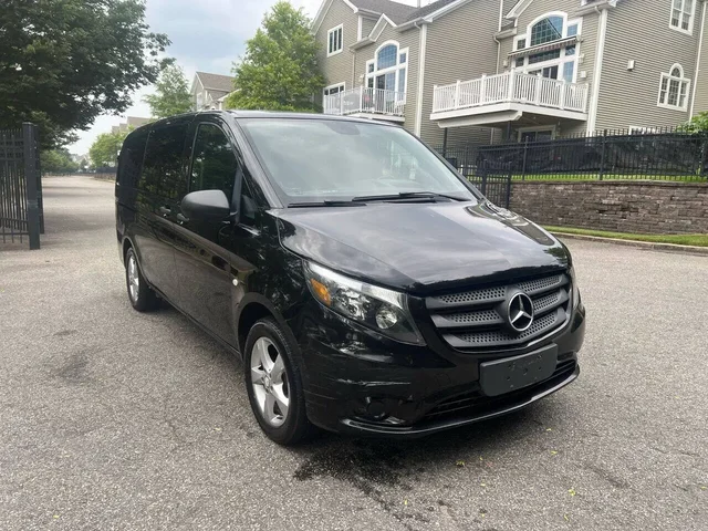 SEMINUEVOS MERCEDES-BENZ Metris a Estados en autogozo