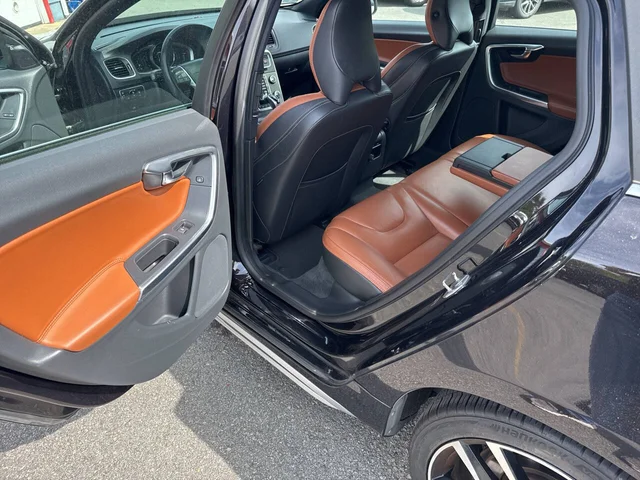 SEMINUEVOS VOLVO V60 a Estados en autogozo
