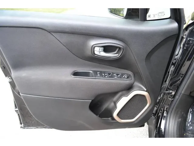 SEMINUEVOS JEEP Renegade a Estados en autogozo
