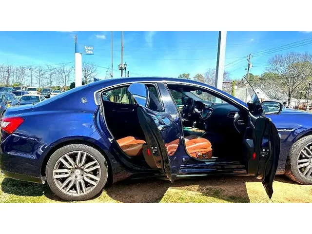 SEMINUEVOS MASERATI Ghibli a Estados en autogozo