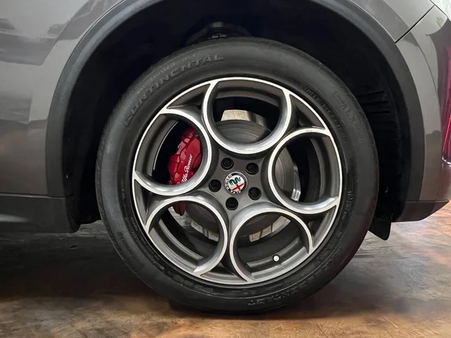 SEMINUEVOS ALFA ROMEO Stelvio a Estados en autogozo