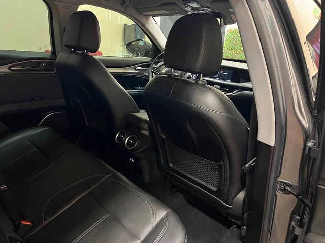 SEMINUEVOS ALFA ROMEO Stelvio a Estados en autogozo