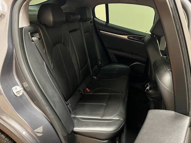SEMINUEVOS ALFA ROMEO Stelvio a Estados en autogozo
