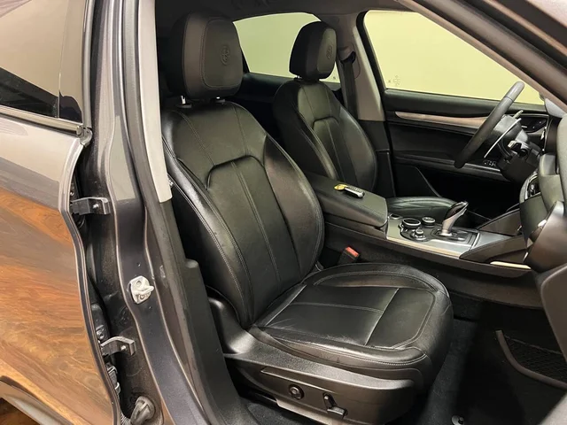 SEMINUEVOS ALFA ROMEO Stelvio a Estados en autogozo