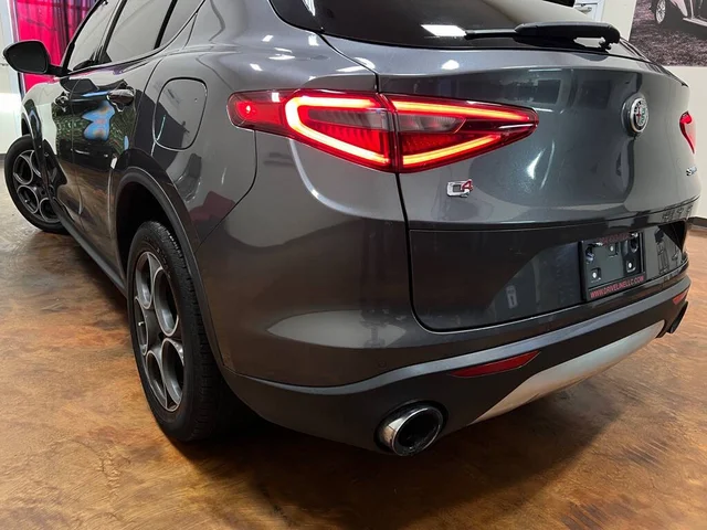 SEMINUEVOS ALFA ROMEO Stelvio a Estados en autogozo