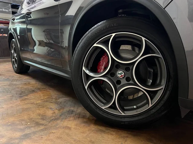 SEMINUEVOS ALFA ROMEO Stelvio a Estados en autogozo