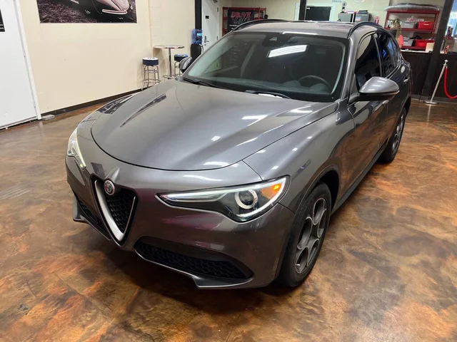SEMINUEVOS ALFA ROMEO Stelvio a Estados en autogozo