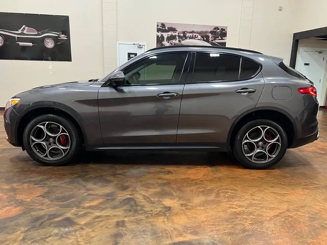 SEMINUEVOS ALFA ROMEO Stelvio a Estados en autogozo