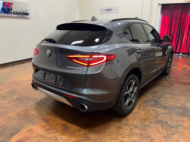 SEMINUEVOS ALFA ROMEO Stelvio a Estados en autogozo