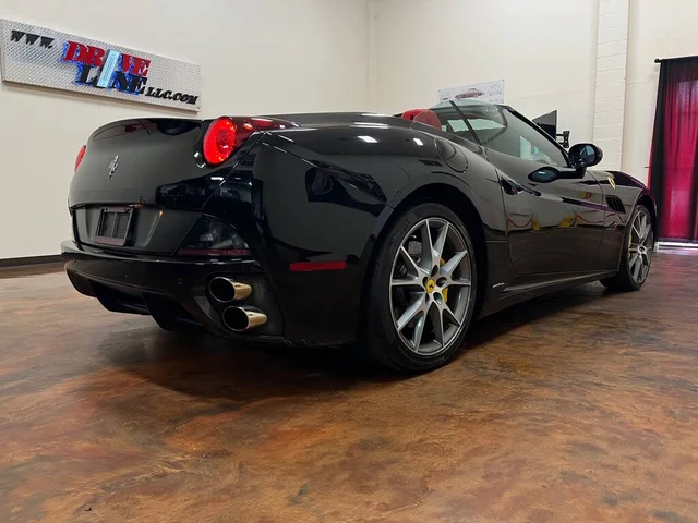 SEMINUEVOS FERRARI California a Estados en autogozo