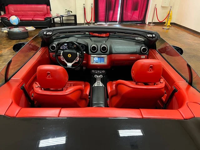 SEMINUEVOS FERRARI California a Estados en autogozo