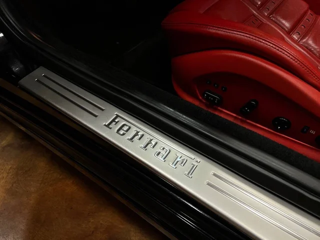 SEMINUEVOS FERRARI California a Estados en autogozo