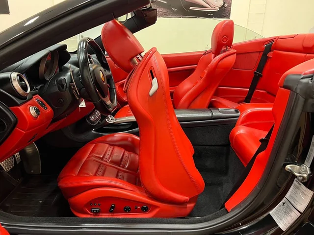 SEMINUEVOS FERRARI California a Estados en autogozo