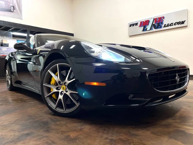 SEMINUEVOS FERRARI California a Estados en autogozo