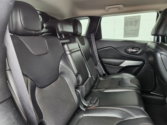 SEMINUEVOS JEEP Cherokee a Estados en autogozo