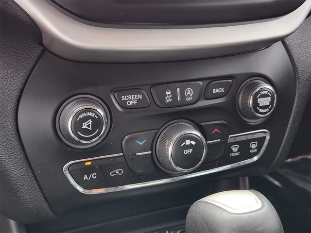 SEMINUEVOS JEEP Cherokee a Estados en autogozo