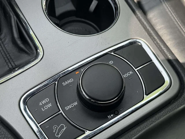 SEMINUEVOS JEEP Grand Cherokee a Estados en autogozo