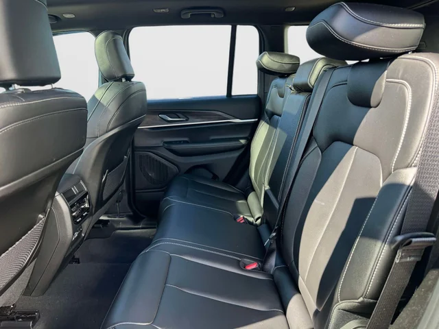 SEMINUEVOS JEEP Grand Cherokee a Estados en autogozo