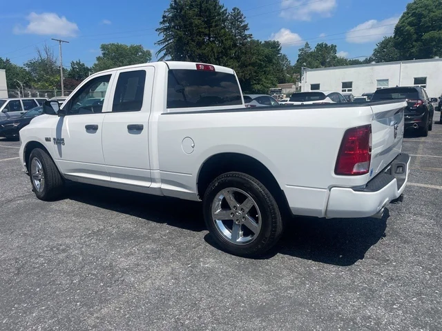 SEMINUEVOS RAM 1500 at Reading  in Piazza Honda of Reading