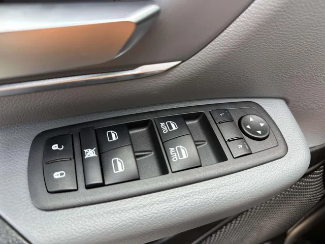 SEMINUEVOS RAM 1500 a Estados en autogozo