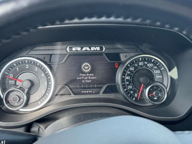 SEMINUEVOS RAM 1500 a Estados en autogozo