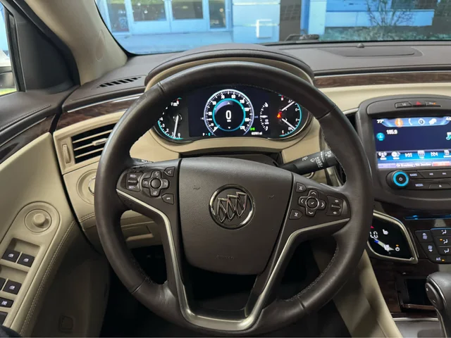SEMINUEVOS BUICK Lacrosse a Estados en autogozo