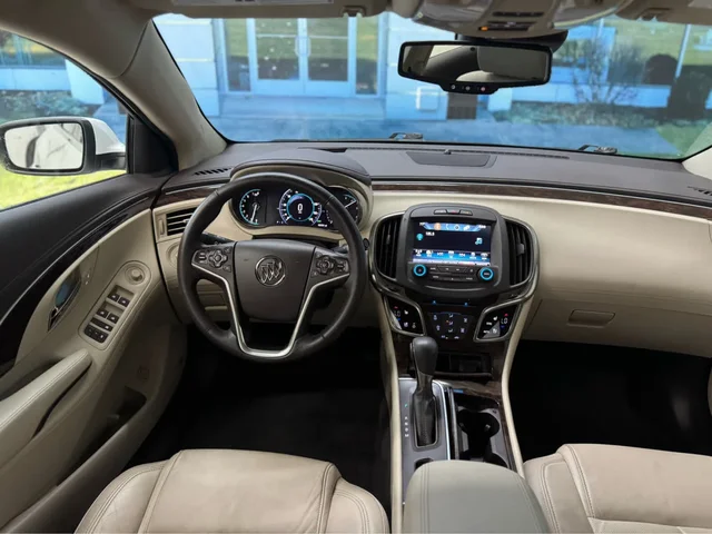 SEMINUEVOS BUICK Lacrosse a Estados en autogozo